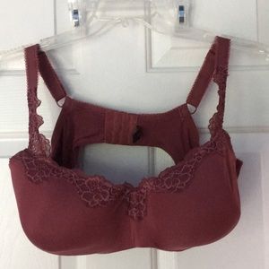 LeMystere Rouge 44G lace tipped bra